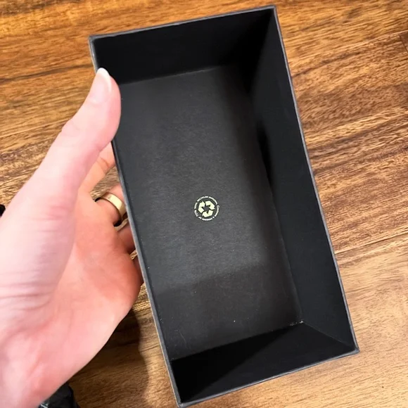 Set of Jo Malone Boxes and Gift Bag - Picture 7 of 15